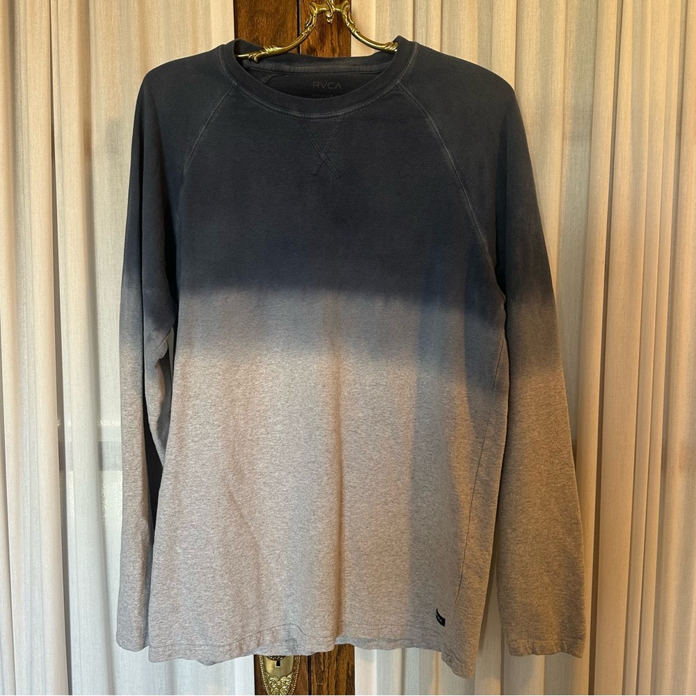 RVCA Blue Gray Ombré Long Sleeve Pullover Tee